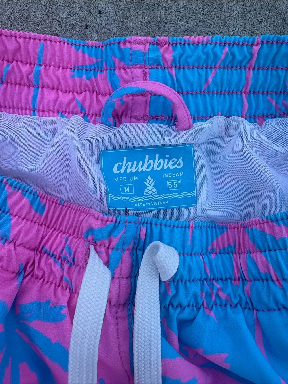 chubbies Pink and Blue Palm Tree Swim Trunks